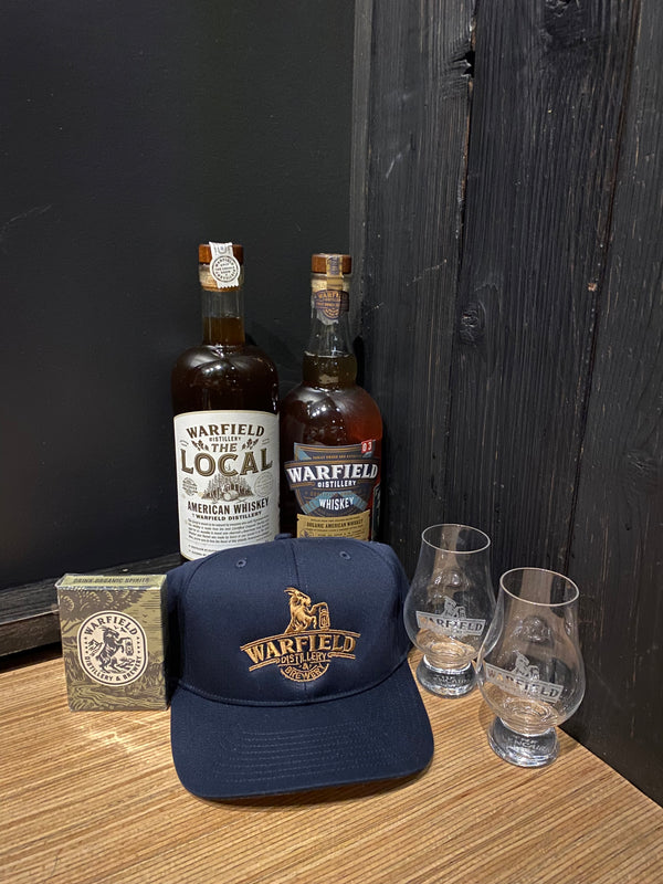 The Deluxe Whiskey Package - Holiday Box